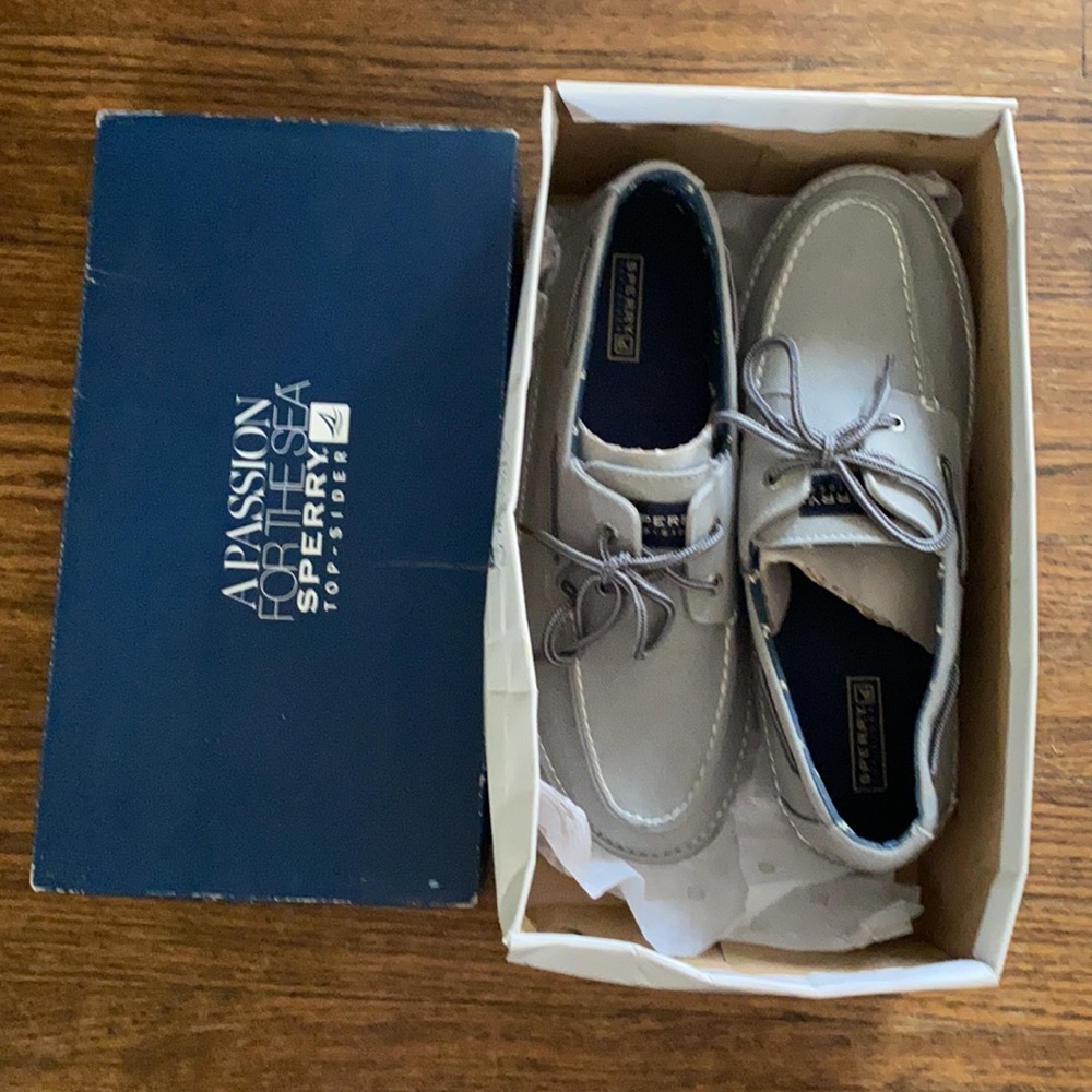 NWOT Men’s Sperry Top-Sider Grey size 11.5